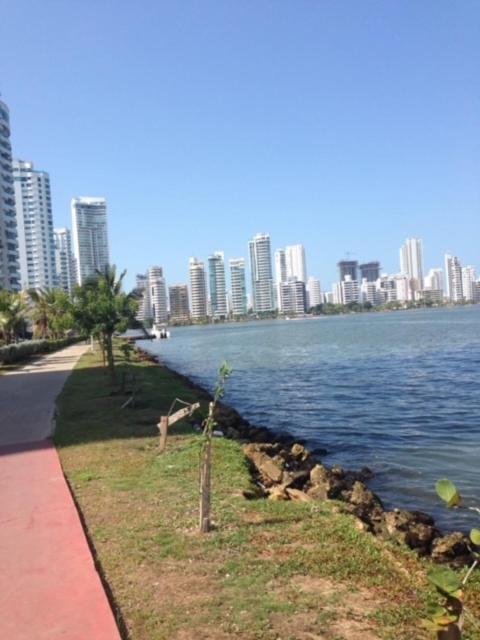 Sol, Arena, Mar, Y Piscina Apartment Cartagena ภายนอก รูปภาพ